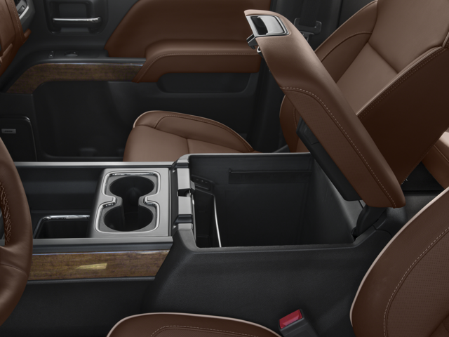 2017 Chevrolet Silverado 1500 Crew Cab Standard Box 4-Wheel Drive High Country