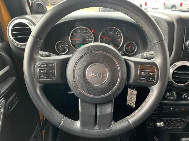 2014 Jeep Wrangler Unlimited 4WD 4dr Sahara