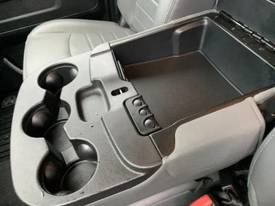 2018 RAM 1500 Express 4x4 Quad Cab 6'4" Box