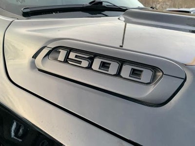 2020 RAM 1500 Big Horn 4x4 Crew Cab 5'7" Box