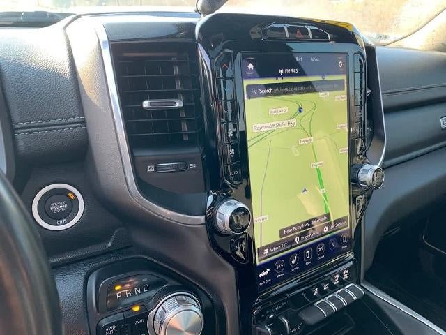 2021 RAM 1500 Laramie 4x4 Crew Cab 5'7" Box