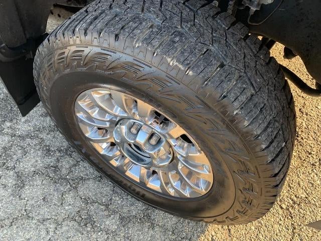 2022 Ford F-250 LARIAT 4WD Crew Cab 6.75' Box