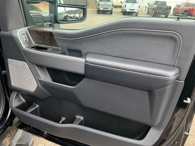 2024 Ford F-350 LARIAT 4WD Crew Cab 6.75' Box