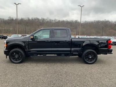 2024 Ford F-350 LARIAT 4WD Crew Cab 6.75' Box