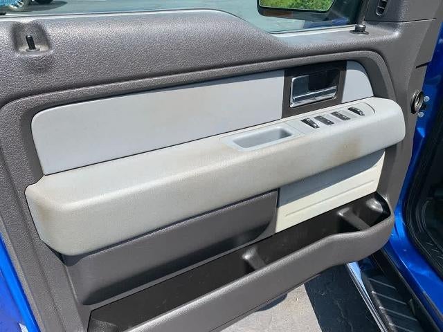 2013 Ford F-150 4WD SuperCrew 5-1/2 Ft Box XLT