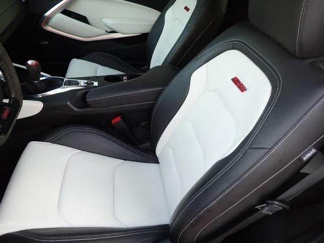 2022 Chevrolet Camaro 2dr Coupe 2SS