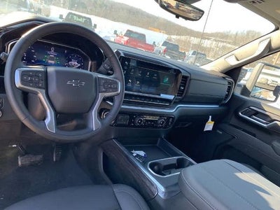 2025 Chevrolet Silverado 2500 HD Crew Cab Standard Box 4-Wheel Drive LTZ