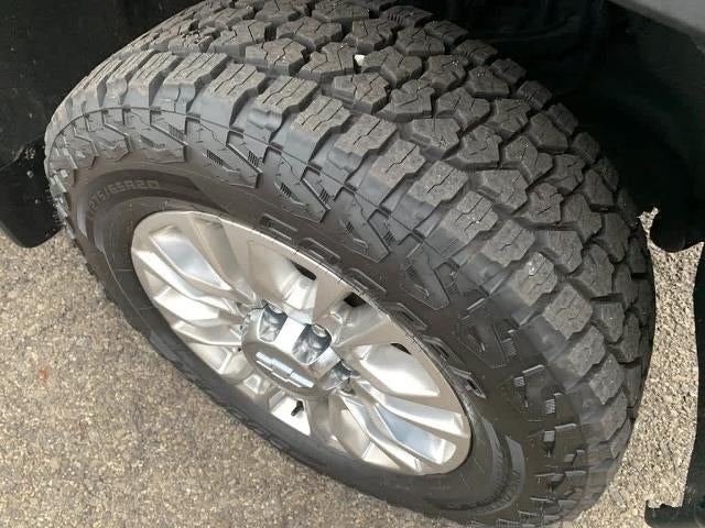 2020 Chevrolet Silverado 2500 HD Crew Cab Standard Box 4-Wheel Drive High Country