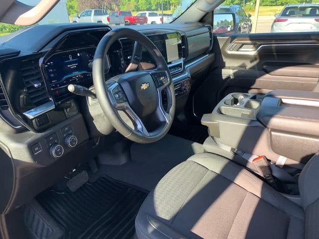 2023 Chevrolet Silverado 1500 Crew Cab Short Box 4-Wheel Drive LT 2FL