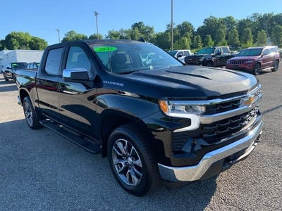 2023 Chevrolet Silverado 1500 Crew Cab Short Box 4-Wheel Drive LT 2FL