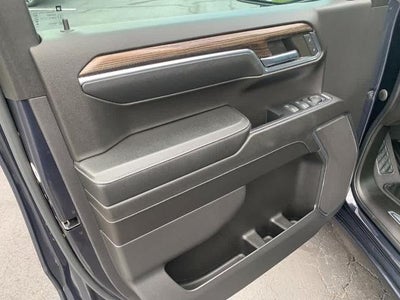 2024 Chevrolet Silverado 1500 Crew Cab Short Box 4-Wheel Drive LT 2FL