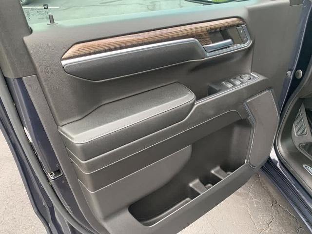 2024 Chevrolet Silverado 1500 Crew Cab Short Box 4-Wheel Drive LT 2FL