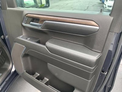 2024 Chevrolet Silverado 1500 Crew Cab Short Box 4-Wheel Drive LT 2FL