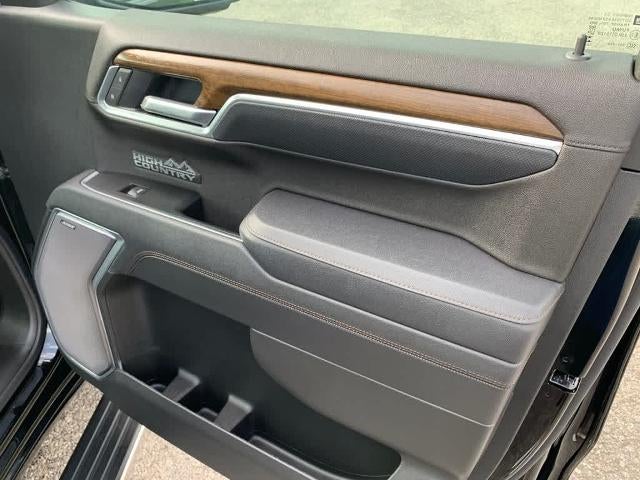 2025 Chevrolet Silverado 1500 Crew Cab Short Box 4-Wheel Drive High Country