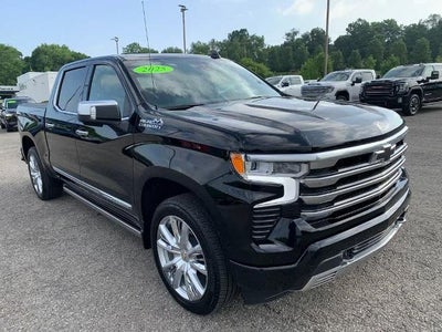 2025 Chevrolet Silverado 1500 Crew Cab Short Box 4-Wheel Drive High Country
