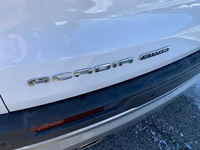 2025 GMC Acadia AWD Elevation