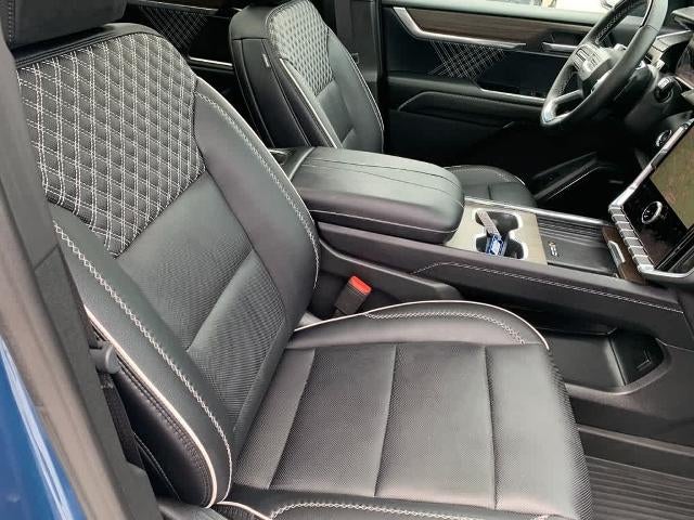 2026 GMC Acadia AWD Denali