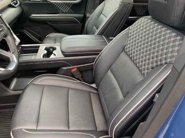 2026 GMC Acadia AWD Denali