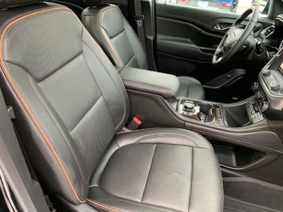 2023 GMC Acadia AWD AT4
