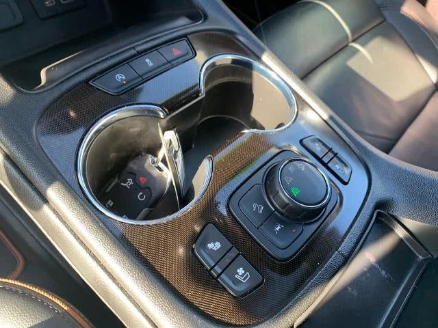 2023 GMC Acadia AWD AT4