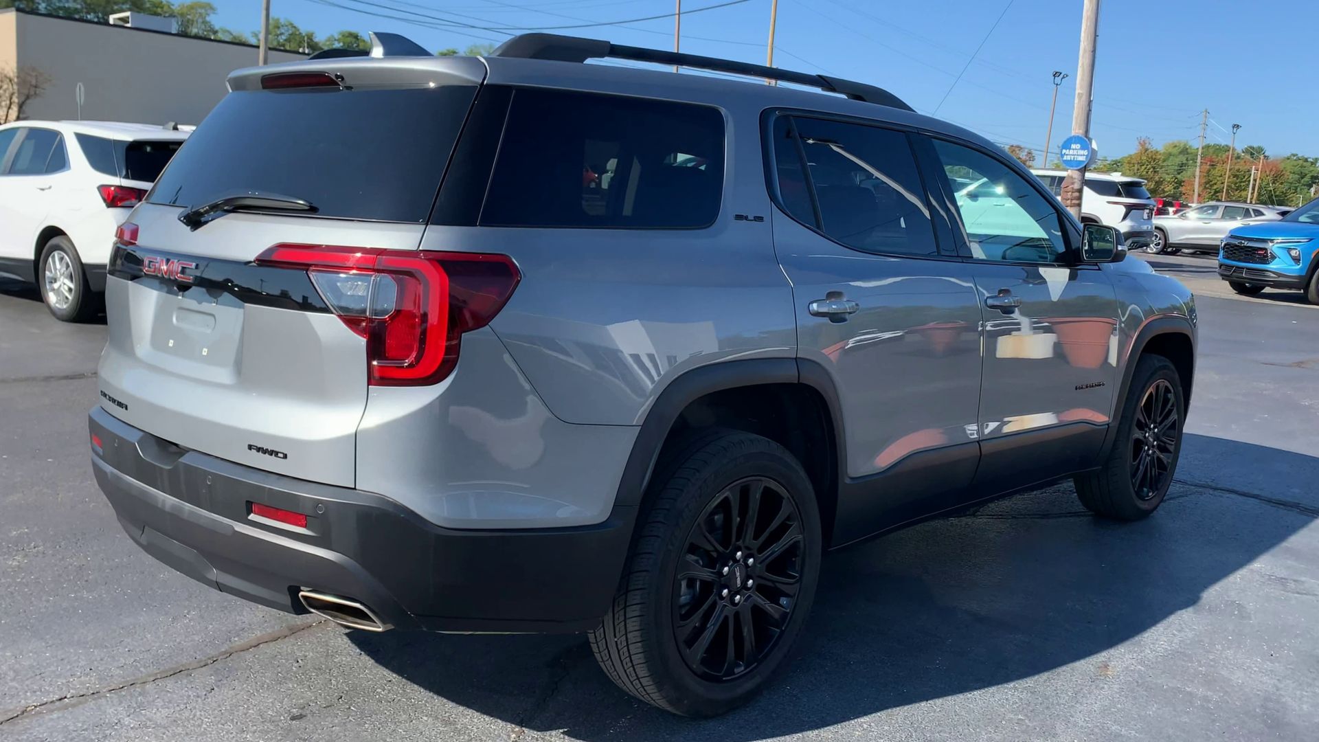 2023 GMC Acadia AWD SLE