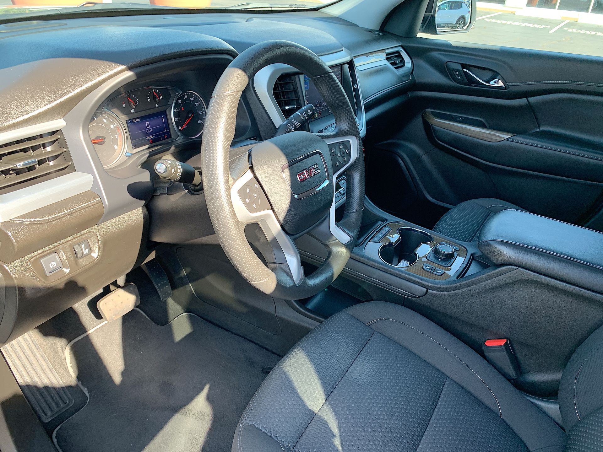 2023 GMC Acadia AWD SLE