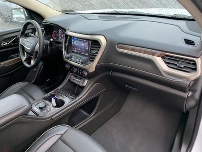 2023 GMC Acadia AWD Denali