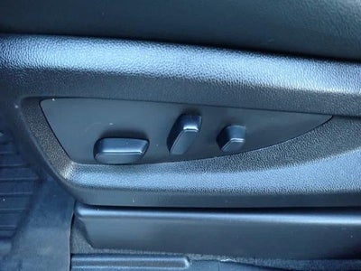 2019 GMC Yukon XL 4WD 4dr SLT