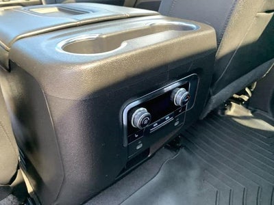 2023 GMC Yukon XL 4WD 4dr AT4