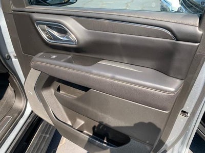 2023 GMC Yukon XL 4WD 4dr AT4