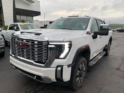 2024 GMC Sierra 2500 HD Crew Cab Standard Box 4-Wheel Drive Denali