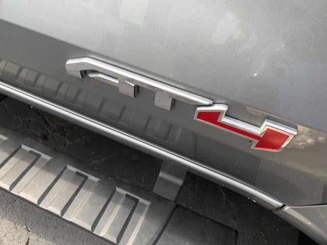 2024 GMC Canyon Crew Cab Short Box 4-Wheel Drive AT4