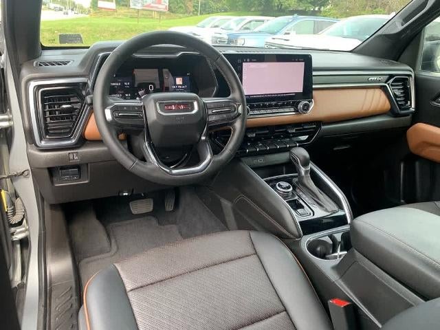 2024 GMC Canyon Crew Cab Short Box 4-Wheel Drive AT4