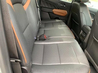 2024 GMC Canyon Crew Cab Short Box 4-Wheel Drive AT4