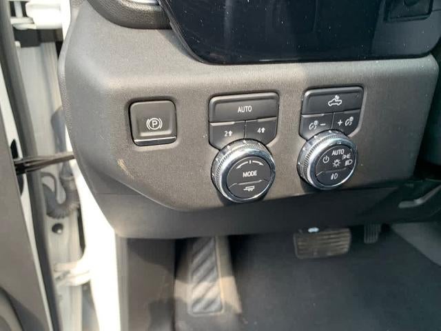 2023 GMC Sierra 1500 Double Cab Standard Box 4-Wheel Drive Elevation 3VL