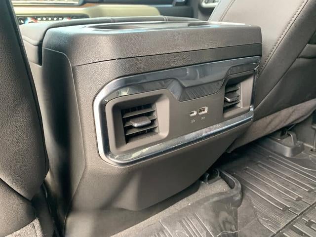 2026 GMC Sierra 1500 Crew Cab Short Box 4-Wheel Drive Elevation 3SB