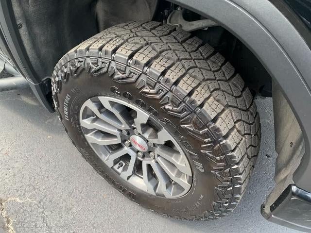 2023 GMC Sierra 1500 Crew Cab Short Box 4-Wheel Drive AT4
