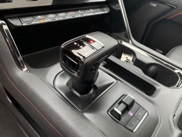 2022 GMC Sierra 1500 Crew Cab Short Box 4-Wheel Drive AT4