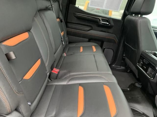 2022 GMC Sierra 1500 Crew Cab Short Box 4-Wheel Drive AT4