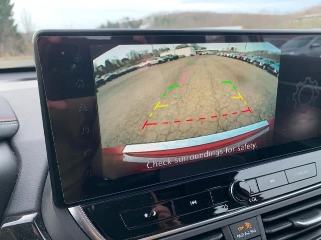 2023 Nissan Altima 2.5 SR AWD Sedan