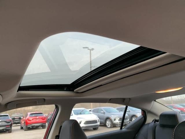 2023 Nissan Altima 2.5 SR AWD Sedan