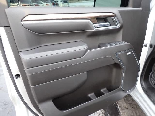 2022 Chevrolet Silverado 1500 Crew Cab Short Box 4-Wheel Drive RST