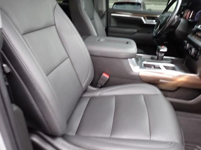 2022 Chevrolet Silverado 1500 Crew Cab Short Box 4-Wheel Drive RST