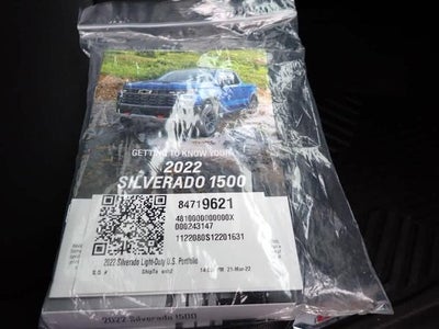 2022 Chevrolet Silverado 1500 Crew Cab Short Box 4-Wheel Drive RST