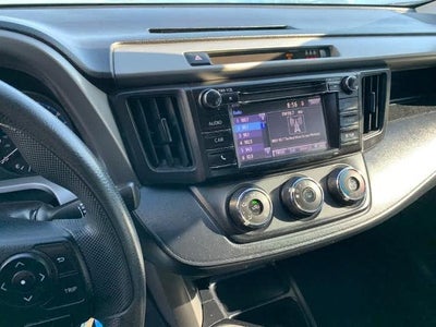 2018 Toyota RAV4 LE AWD (Natl)