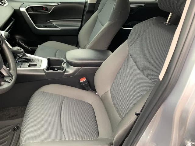 2025 Toyota RAV4 LE AWD (Natl)