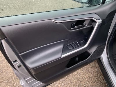 2025 Toyota RAV4 LE AWD (Natl)