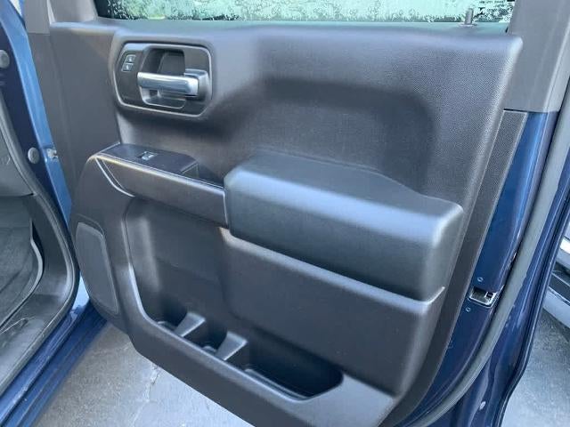 2020 Chevrolet Silverado 1500 Crew Cab Short Box 4-Wheel Drive Custom