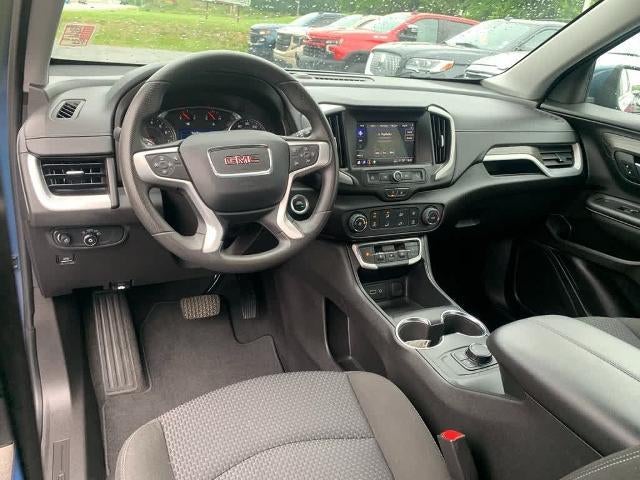 2024 GMC Terrain FWD 4dr SLE