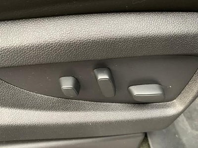 2017 GMC Sierra 1500 Crew Cab Short Box 4-Wheel Drive Denali